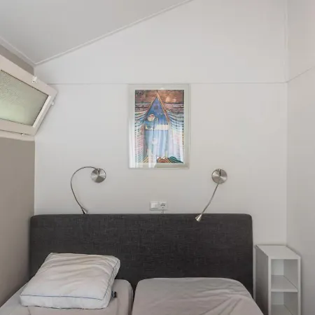 Luxury Bungalow In With Shared Pool Holiday home Tignale